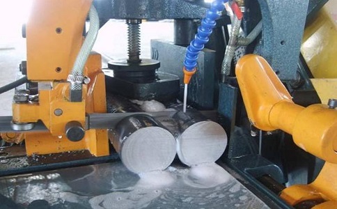 涪城卧式带锯床的送料方式有哪几种？